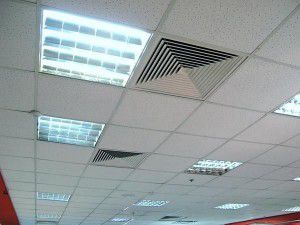 Ventilație falsă în tavan