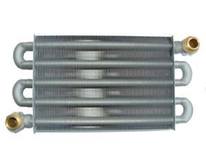 Un intercanviador de calor de tub de coure amb plaques soldades és un element essencial de les modernes calderes de calefacció